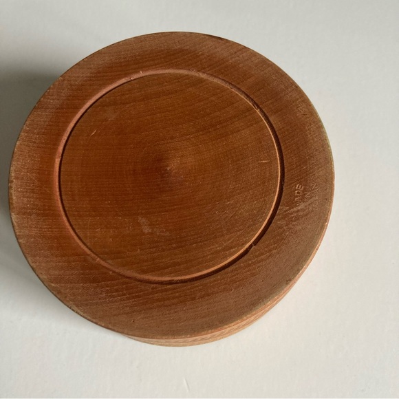 Vintage Asian Wood Coaster Set In Carved Wood Box - Picture 2 of 5